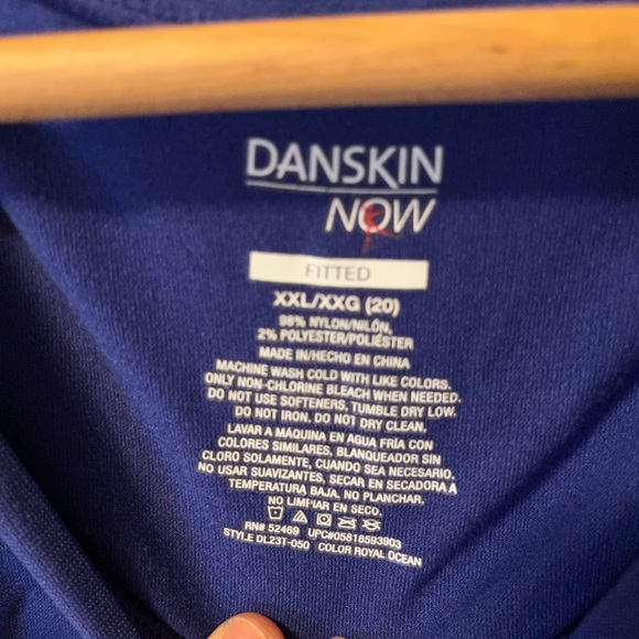 Danskin t-shirt - Picture 3 of 3